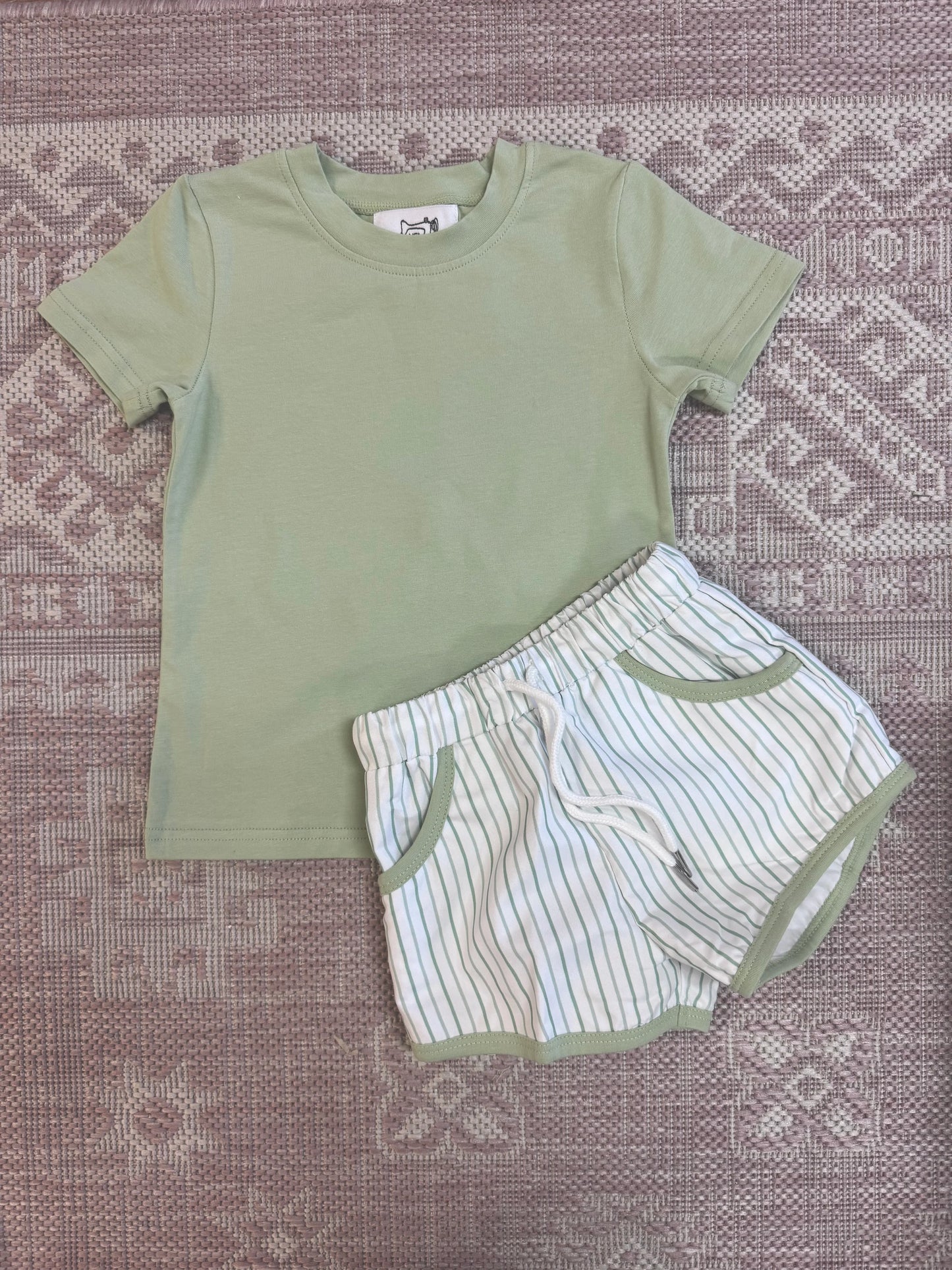 PRE-ORDER: Green Short Set