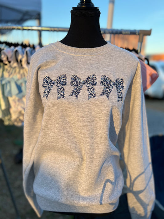 Chinoiserie Bow Sweatshirt